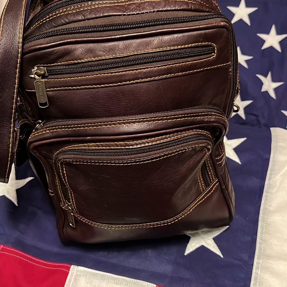 Vintage Brown Leather Unisex Bag - Picture 7 of 13